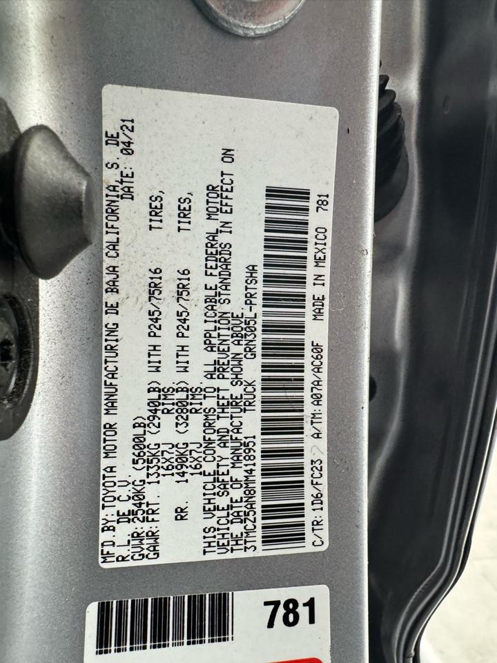 Toyota Tacoma 4WD SR5 Double Cab 5' Bed AT (Natl) 2021