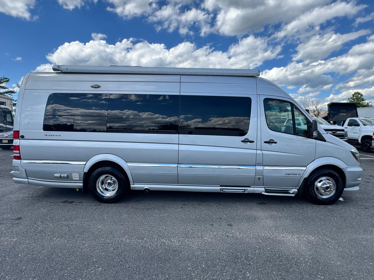 Airstream Interstate  2015