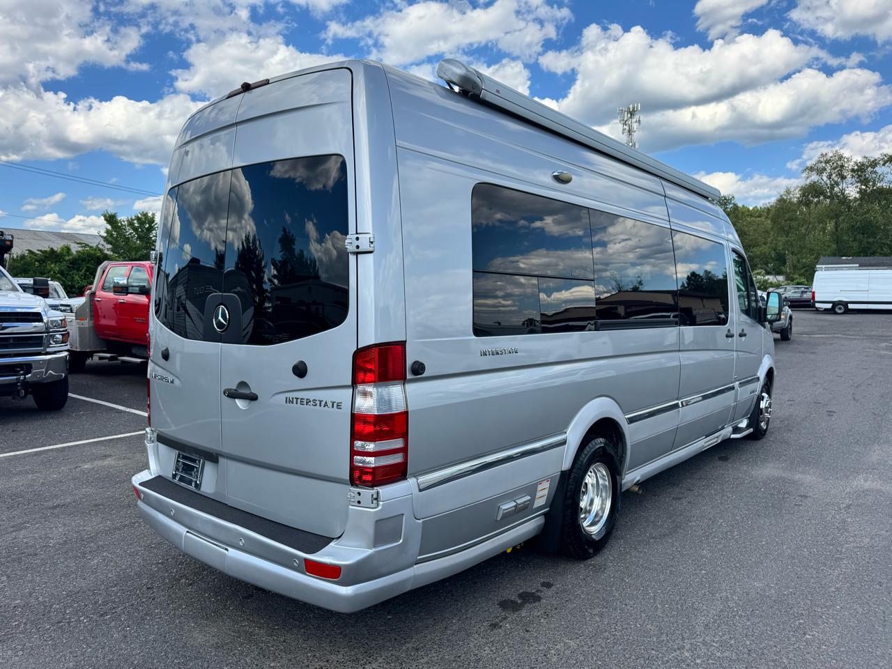 Airstream Interstate  2015