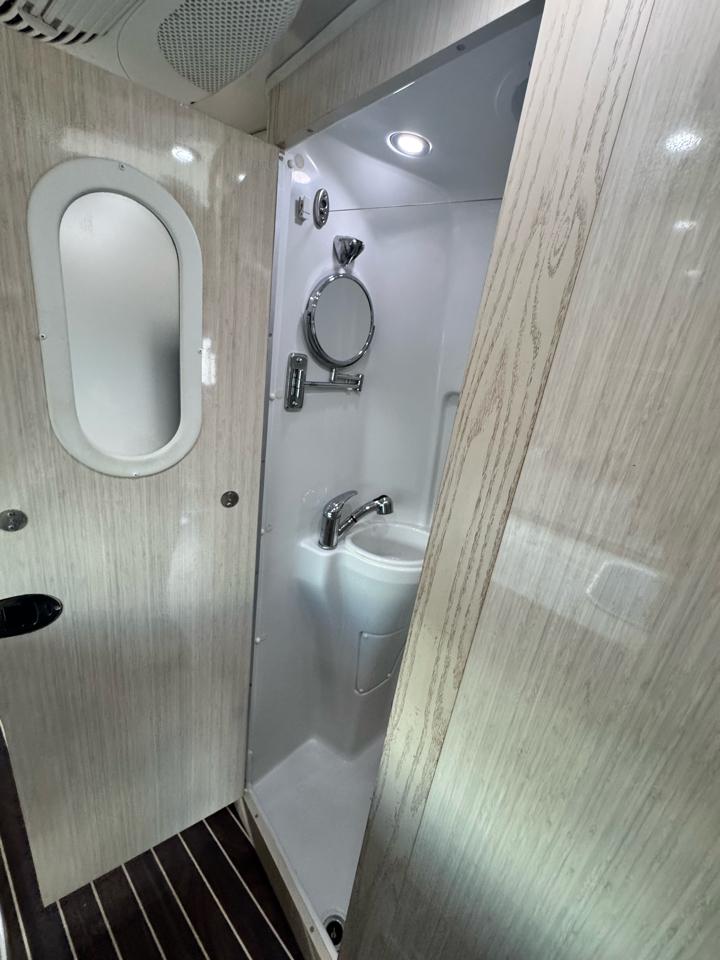 Airstream Interstate  2015