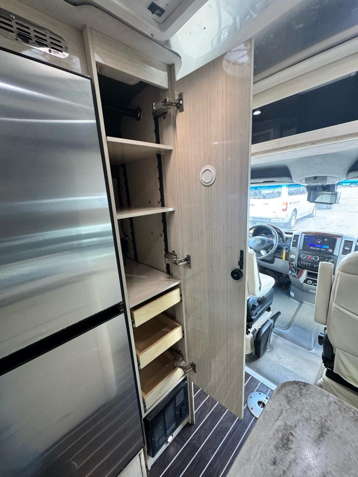 Airstream Interstate  2015