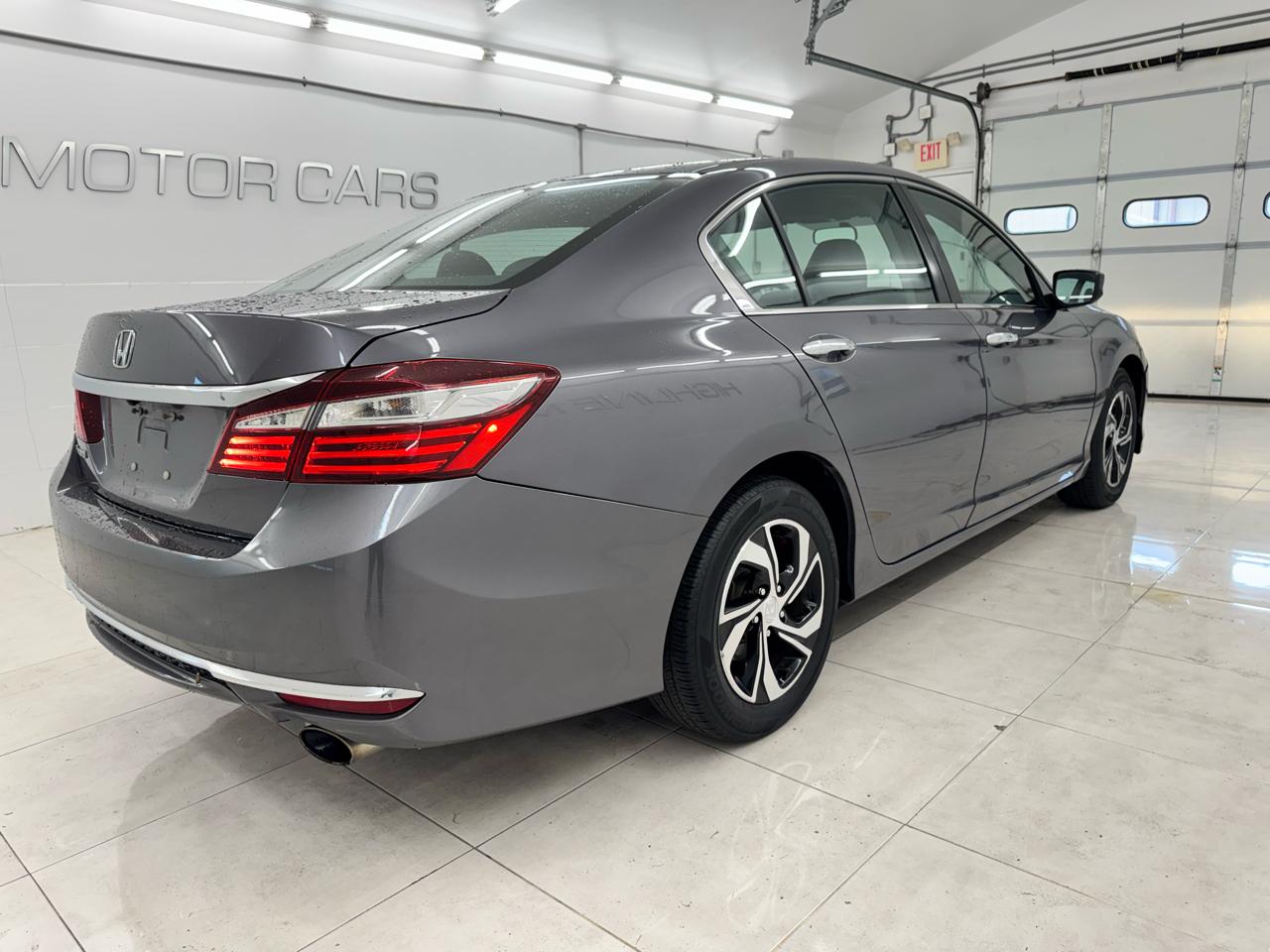 Honda Accord Sedan LX CVT 2017