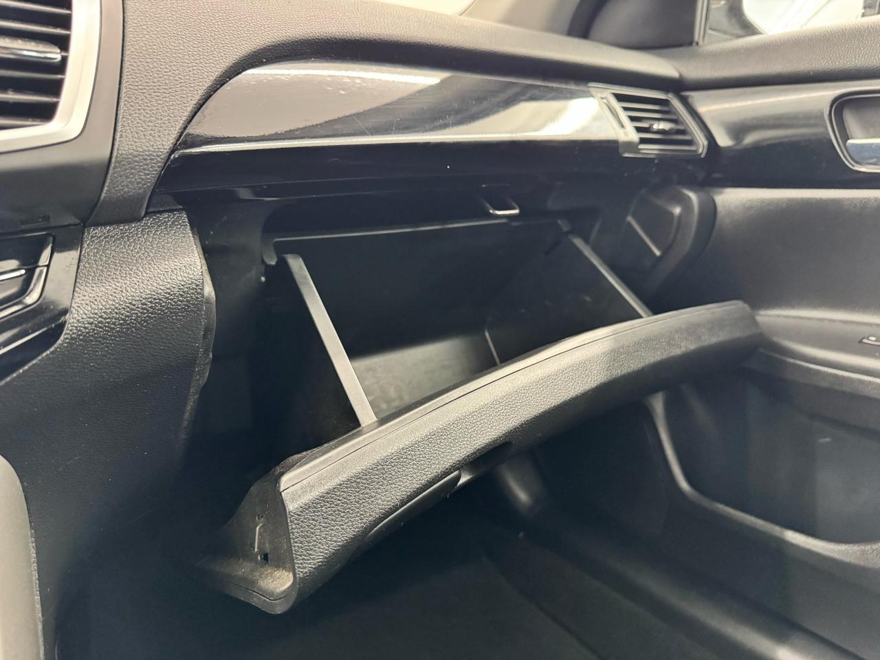 Honda Accord Sedan LX CVT 2017