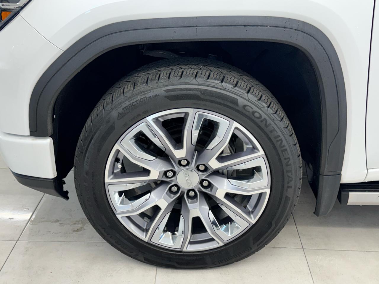 GMC Sierra 1500 4WD Crew Cab 147" Denali 2022