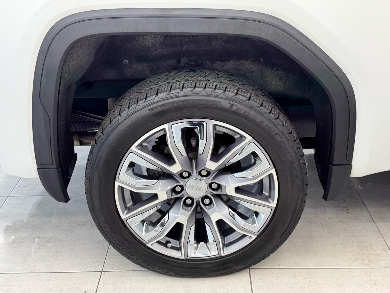 GMC Sierra 1500 4WD Crew Cab 147" Denali 2022