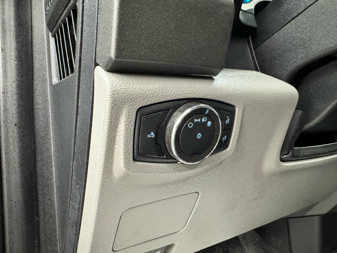 Ford Super Duty F-250 SRW King Ranch 4WD Crew Cab 8' Box 2020