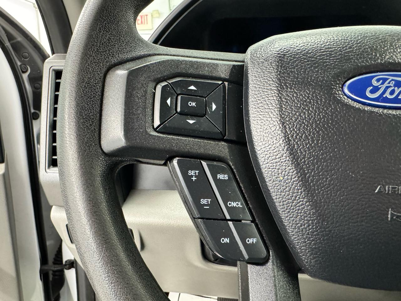 Ford Super Duty F-250 SRW King Ranch 4WD Crew Cab 8' Box 2020