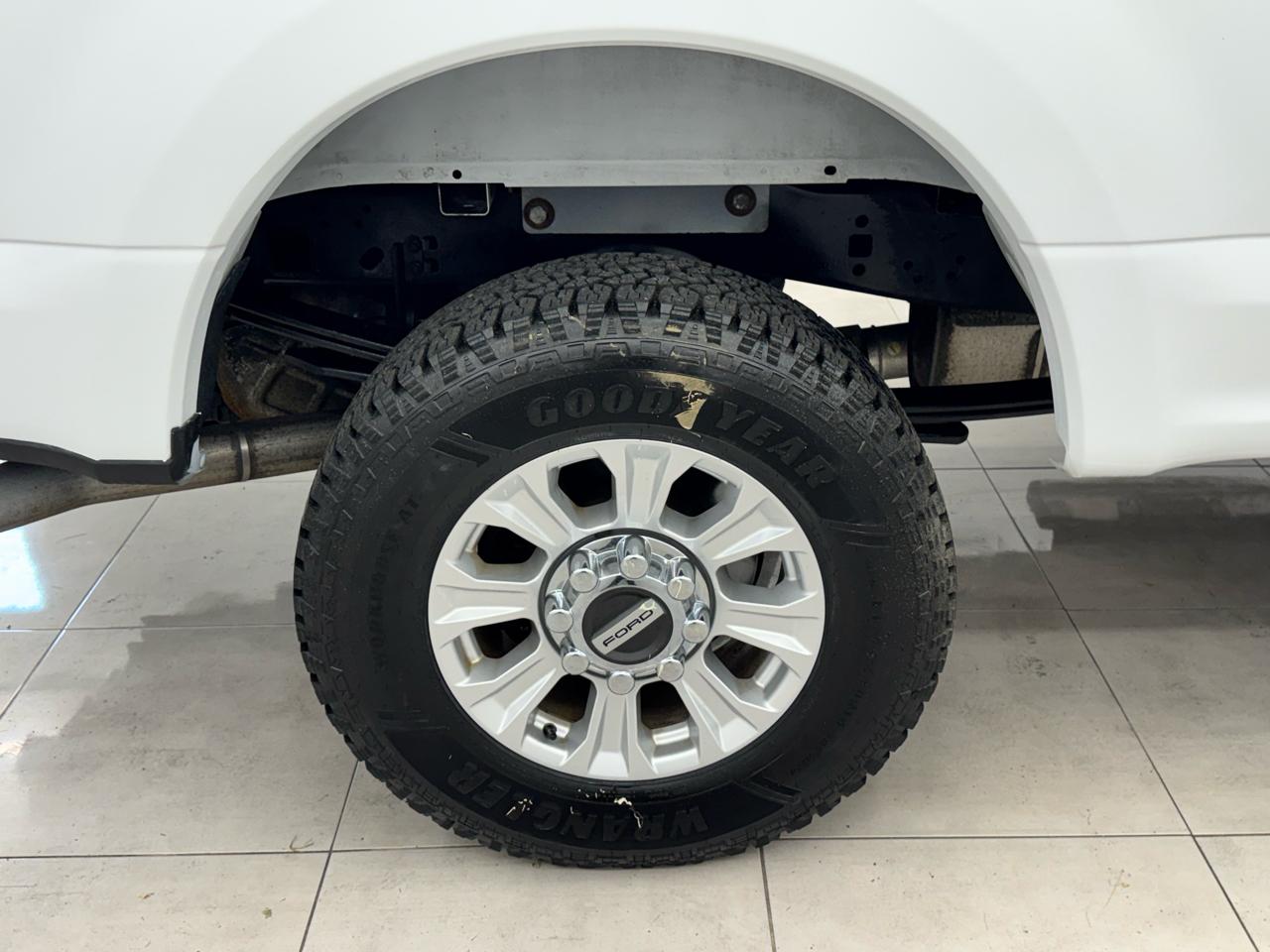 Ford Super Duty F-250 SRW King Ranch 4WD Crew Cab 8' Box 2020