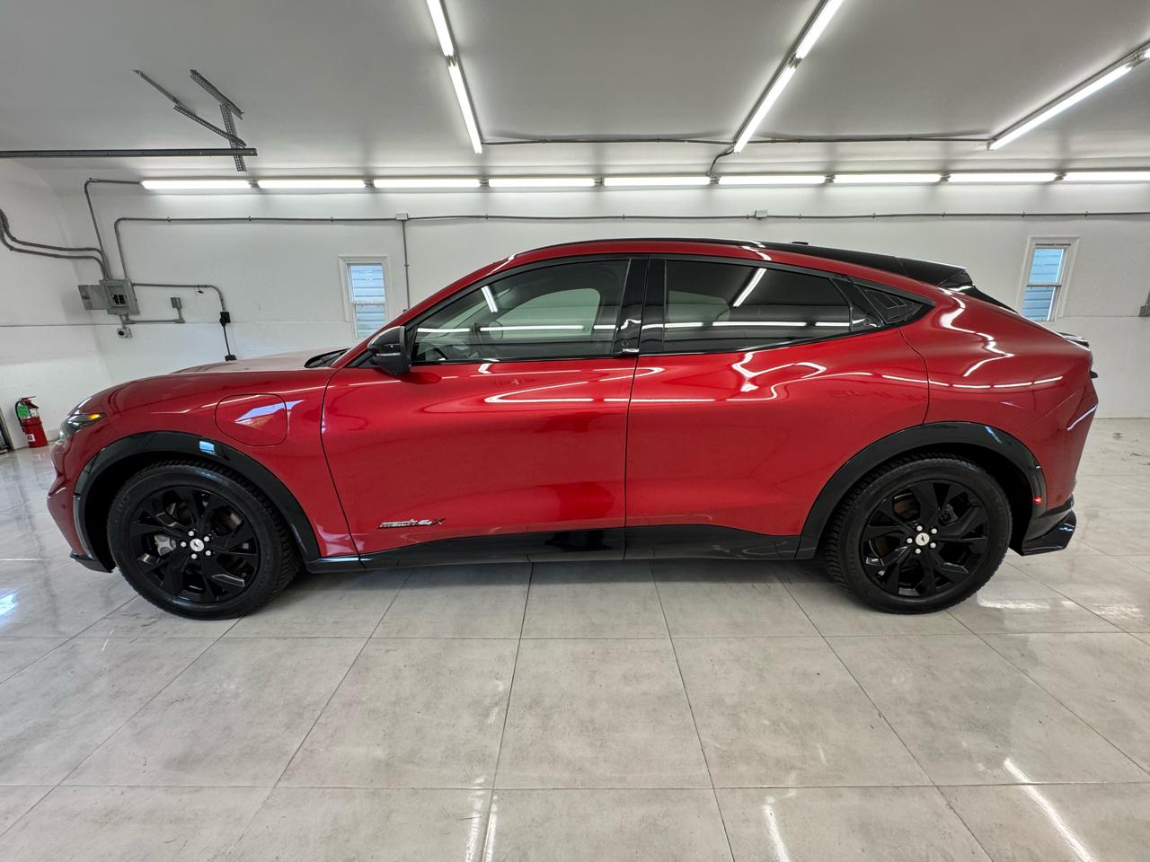 Ford Mustang Mach-E Premium AWD 2022