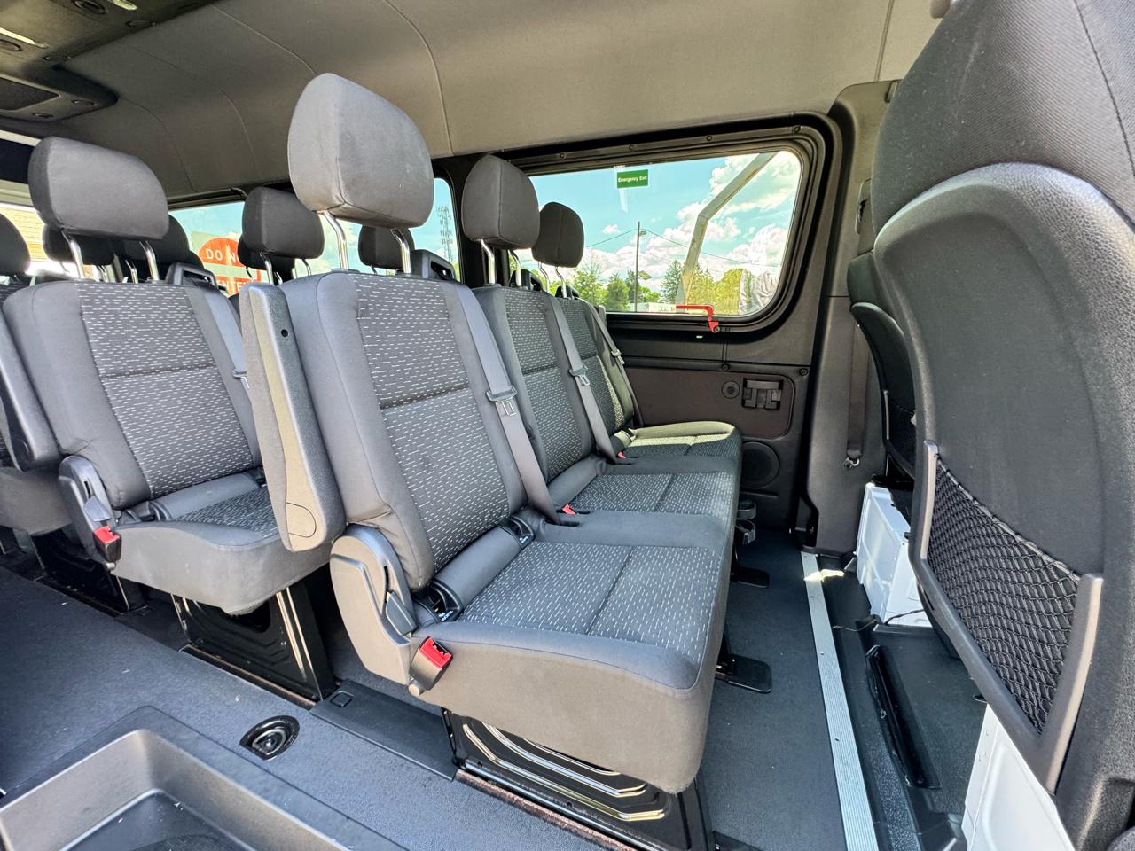 Mercedes-Benz Sprinter Passenger Van 2500 High Roof I4 Diesel 170" RWD 2025