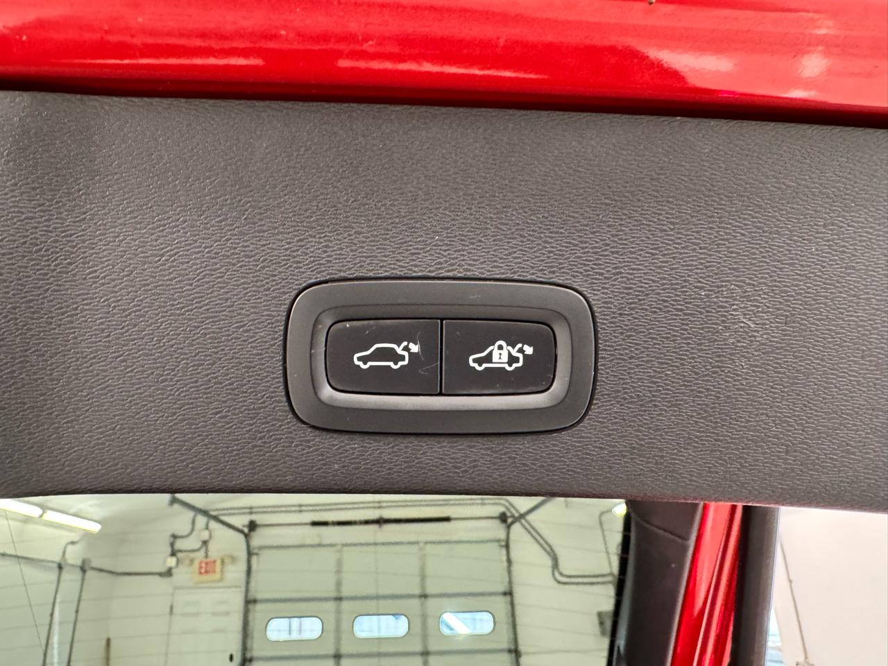 Volvo C40 Recharge Pure Electric P8 eAWD Ultimate 2022