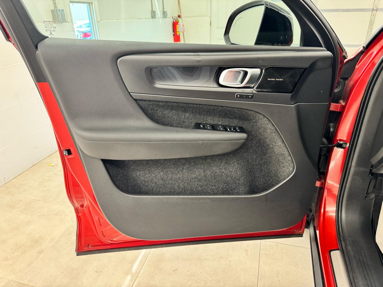 Volvo C40 Recharge Pure Electric P8 eAWD Ultimate 2022