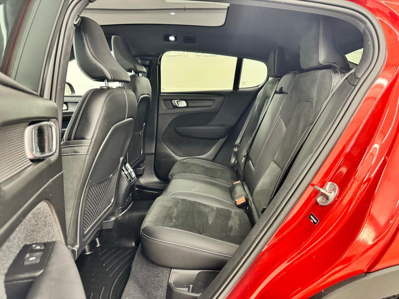 Volvo C40 Recharge Pure Electric P8 eAWD Ultimate 2022
