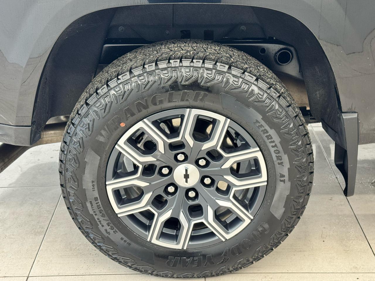 Chevrolet Colorado 4WD Crew Cab Z71 2025