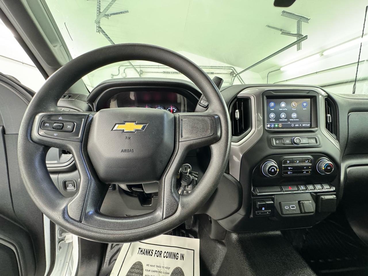 Chevrolet Silverado 3500HD CC 2WD Reg Cab 146" WB, 60" CA Work Truck 2022
