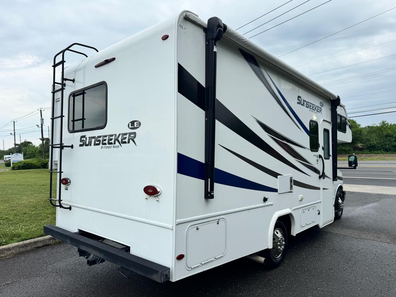 Forest River Sunseeker  2020