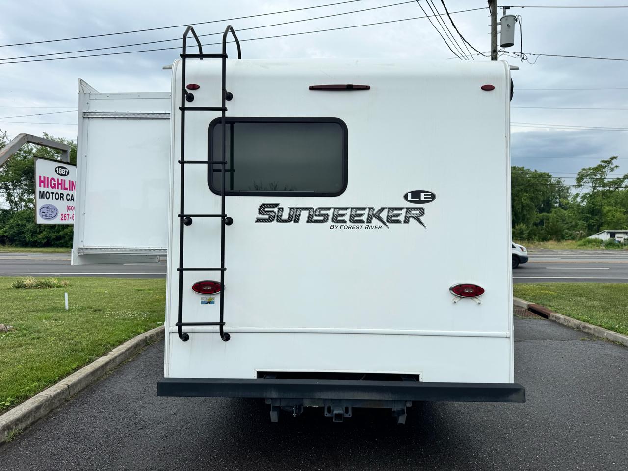Forest River Sunseeker  2020