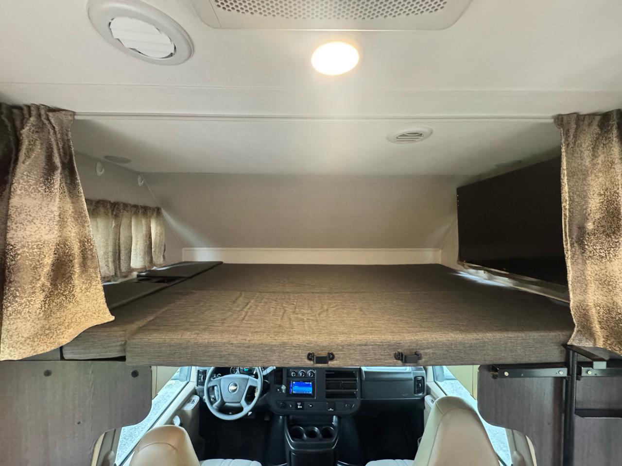 Forest River Sunseeker  2020