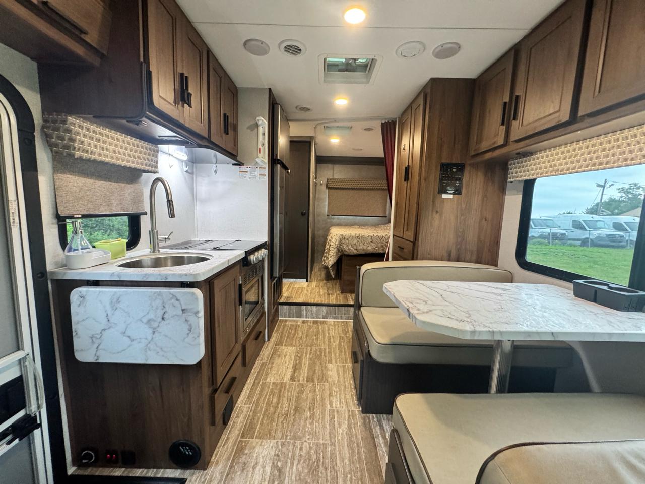 Forest River Sunseeker  2020