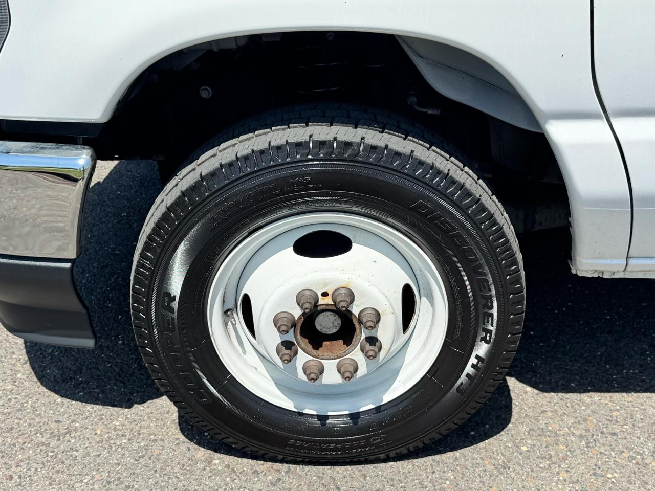 Ford E-Series Cutaway E-350 SRW 138" WB 2024