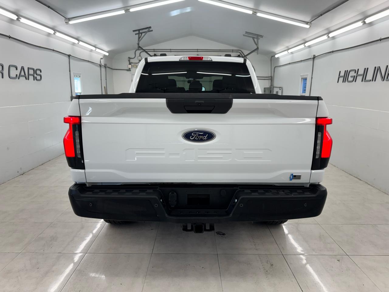 Ford F-150 Lightning LARIAT 4WD SuperCrew 5.5' Box 2022