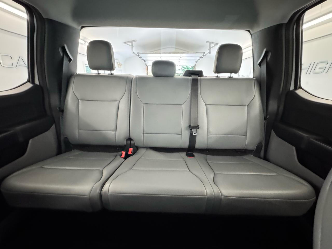 Ford F-150 Lightning LARIAT 4WD SuperCrew 5.5' Box 2022