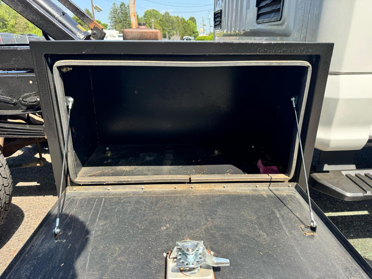 Ford Super Duty F-350 DRW XLT 4WD Reg Cab 145" WB 60" CA 2020
