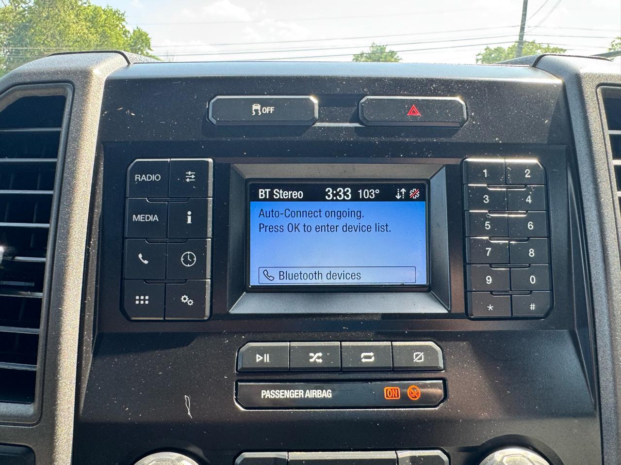 Ford Super Duty F-350 DRW XLT 4WD Reg Cab 145" WB 60" CA 2020