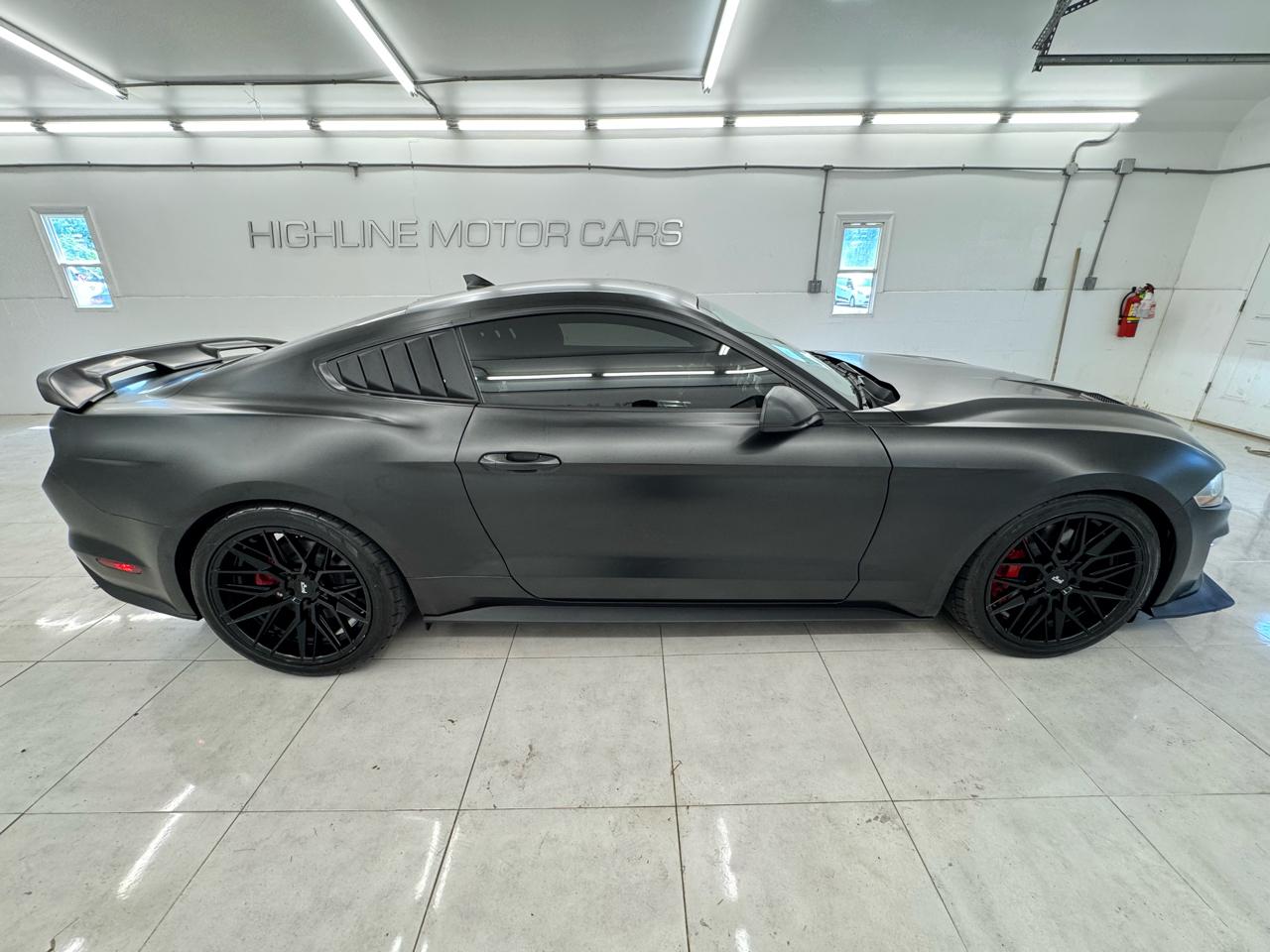 Ford Mustang GT Fastback 2020