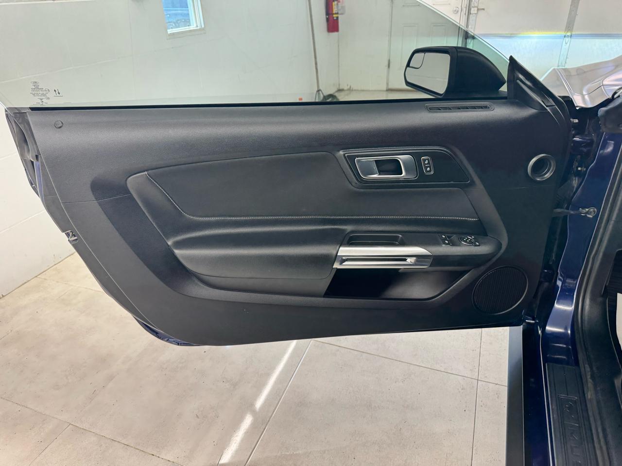 Ford Mustang GT Fastback 2020