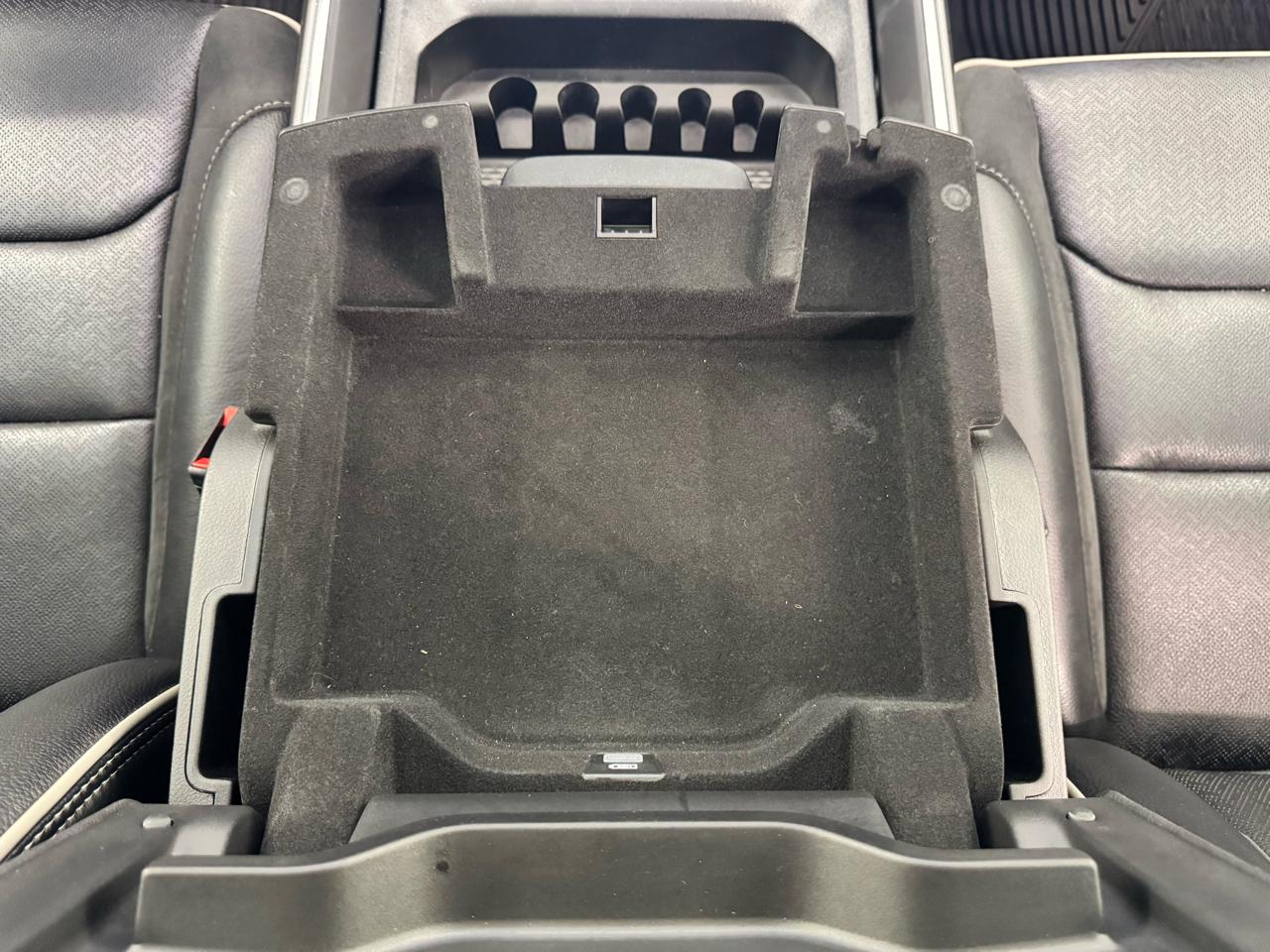 RAM 1500 Laramie 4x4 Crew Cab 5'7" Box 2022