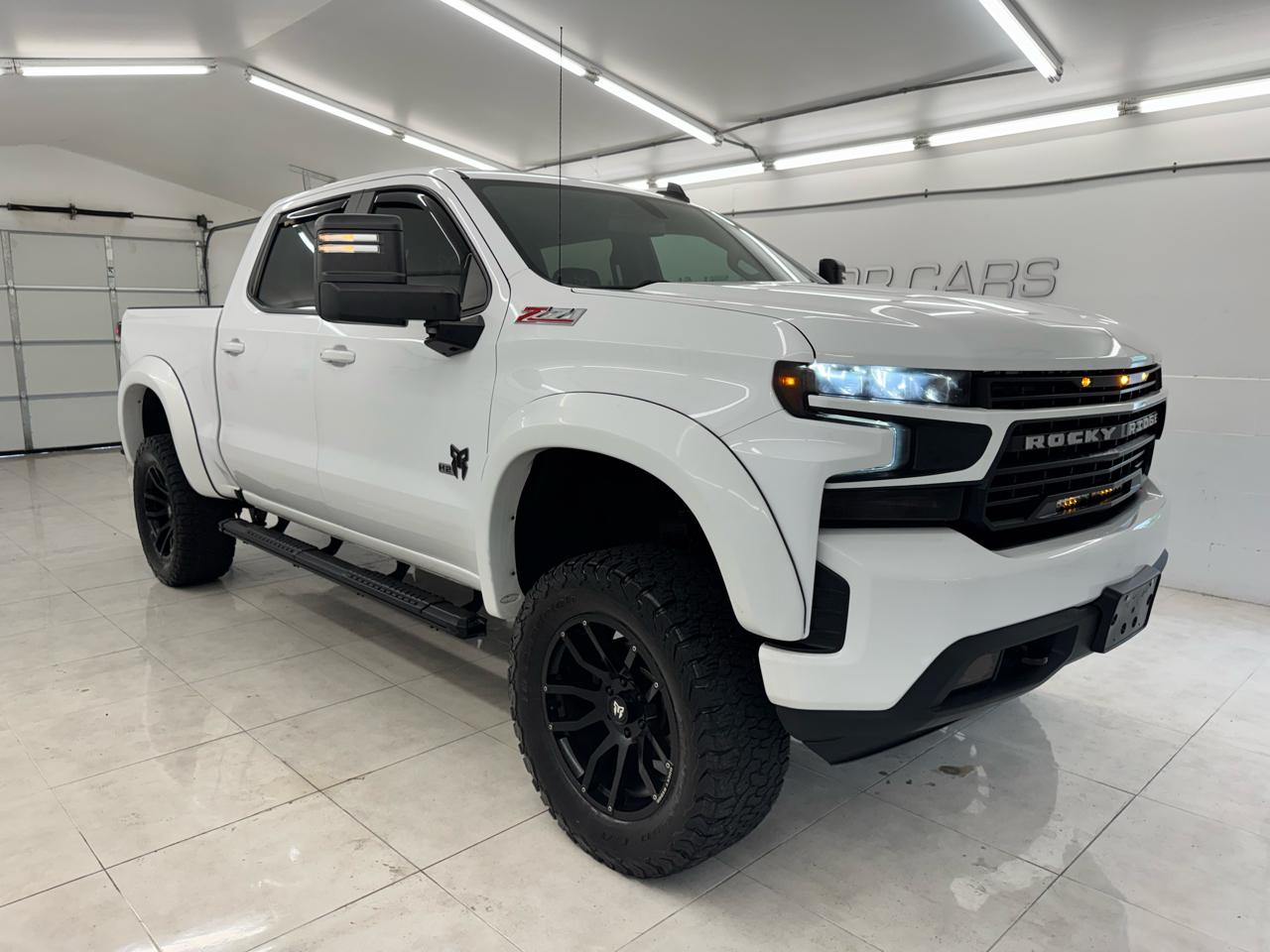 Chevrolet Silverado 1500 4WD Crew Cab 147" RST 2020