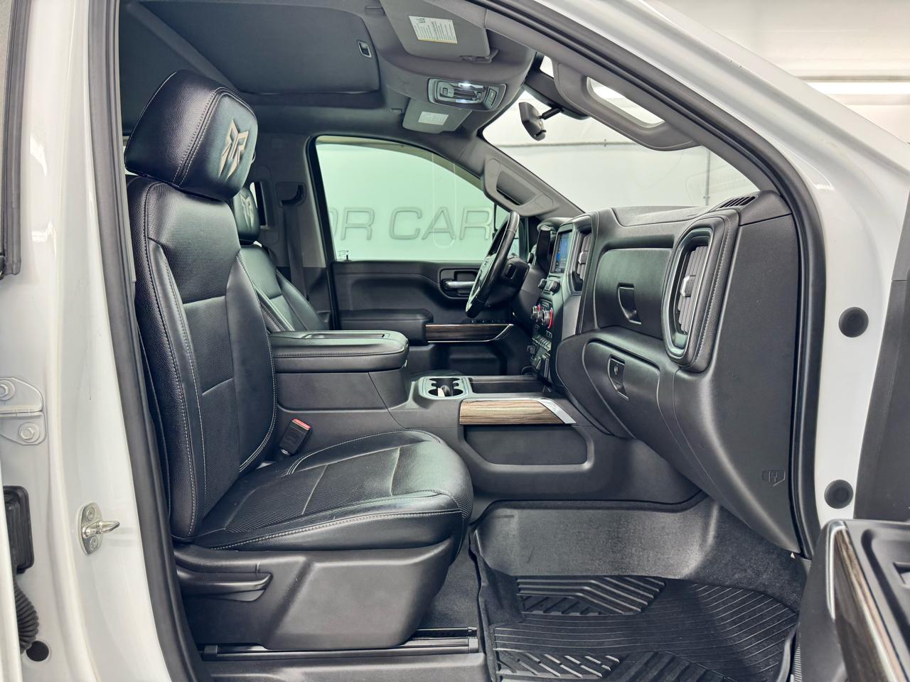 Chevrolet Silverado 1500 4WD Crew Cab 147" RST 2020