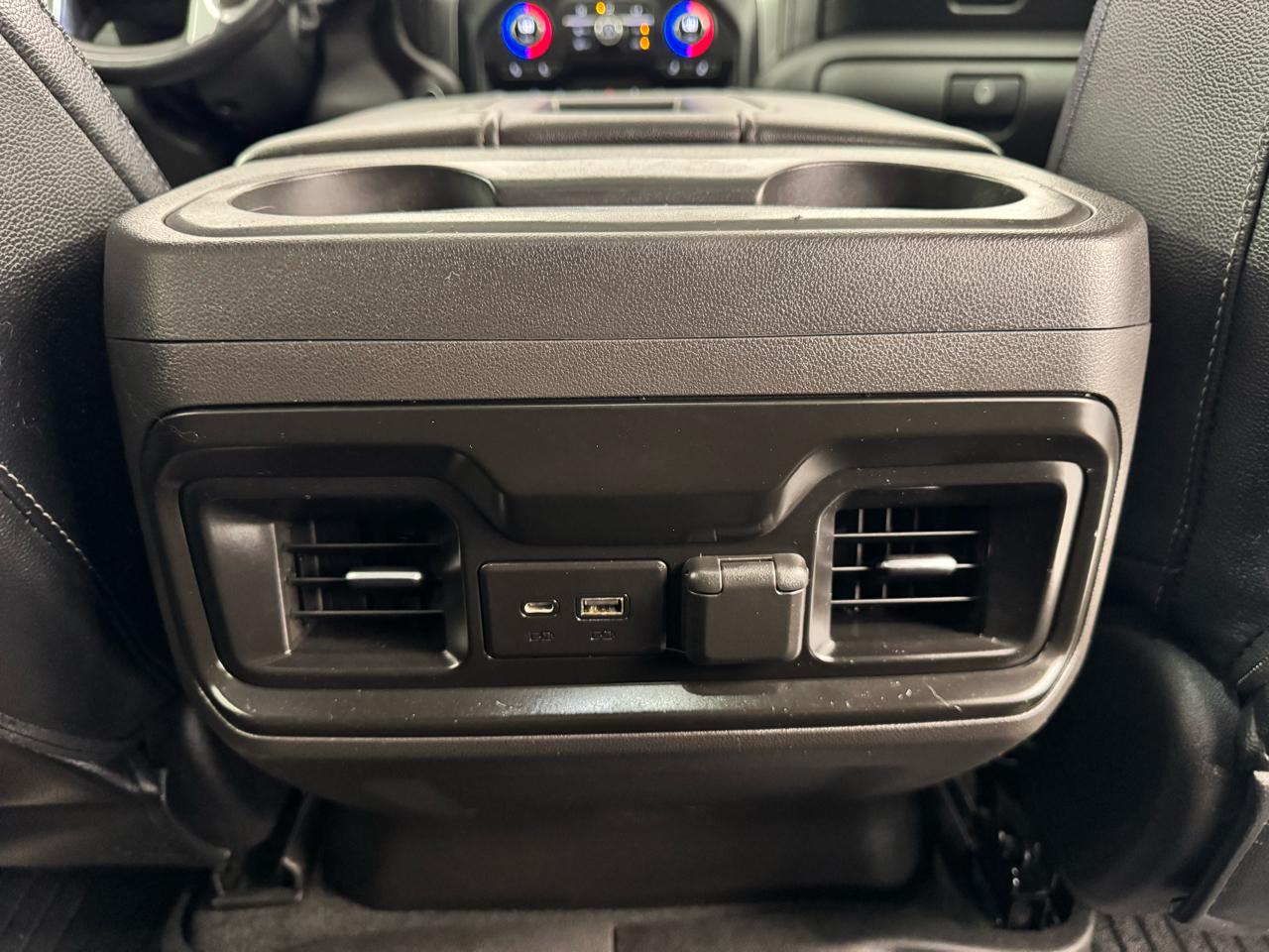 Chevrolet Silverado 1500 4WD Crew Cab 147" RST 2020