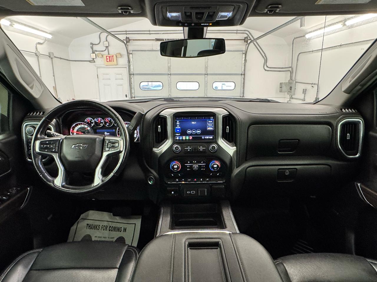 Chevrolet Silverado 1500 4WD Crew Cab 147" RST 2020