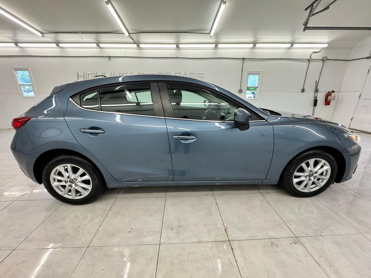 Mazda MAZDA3 5dr HB Auto i Touring 2016