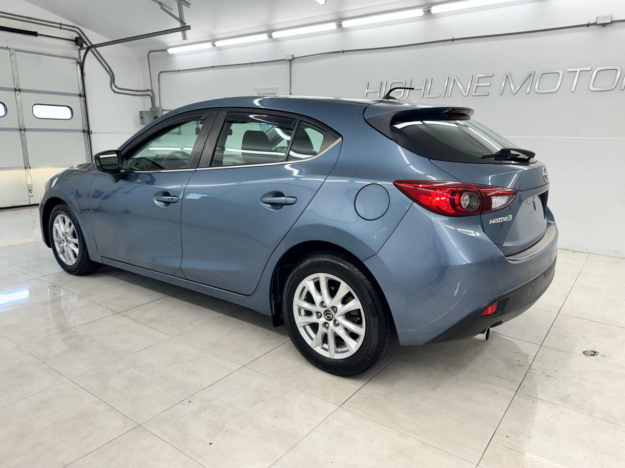 Mazda MAZDA3 5dr HB Auto i Touring 2016