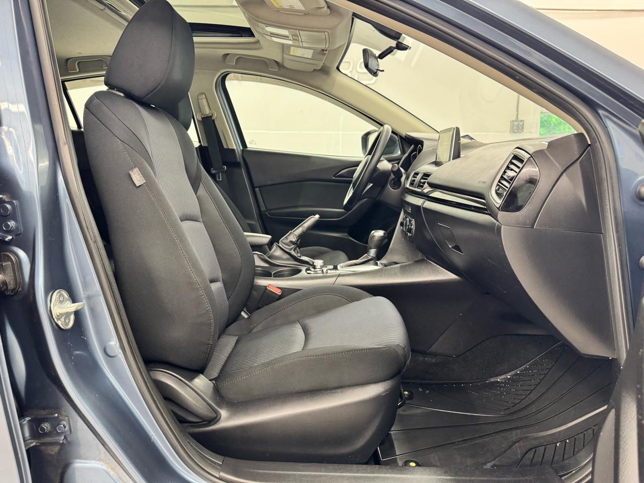 Mazda MAZDA3 5dr HB Auto i Touring 2016