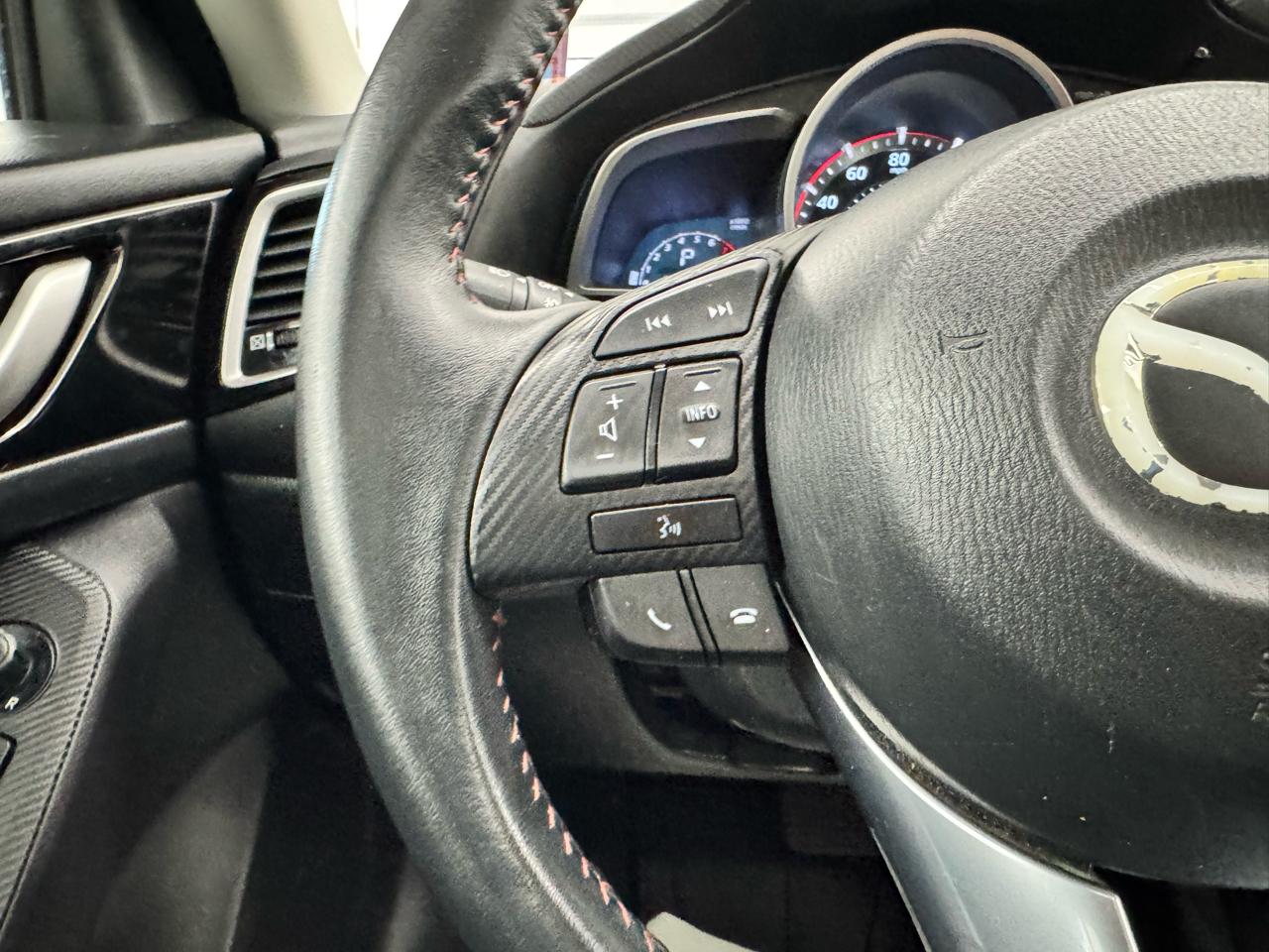 Mazda MAZDA3 5dr HB Auto i Touring 2016