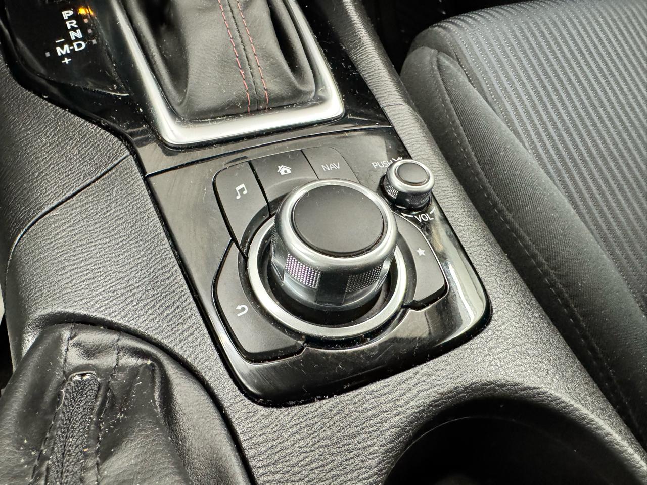 Mazda MAZDA3 5dr HB Auto i Touring 2016