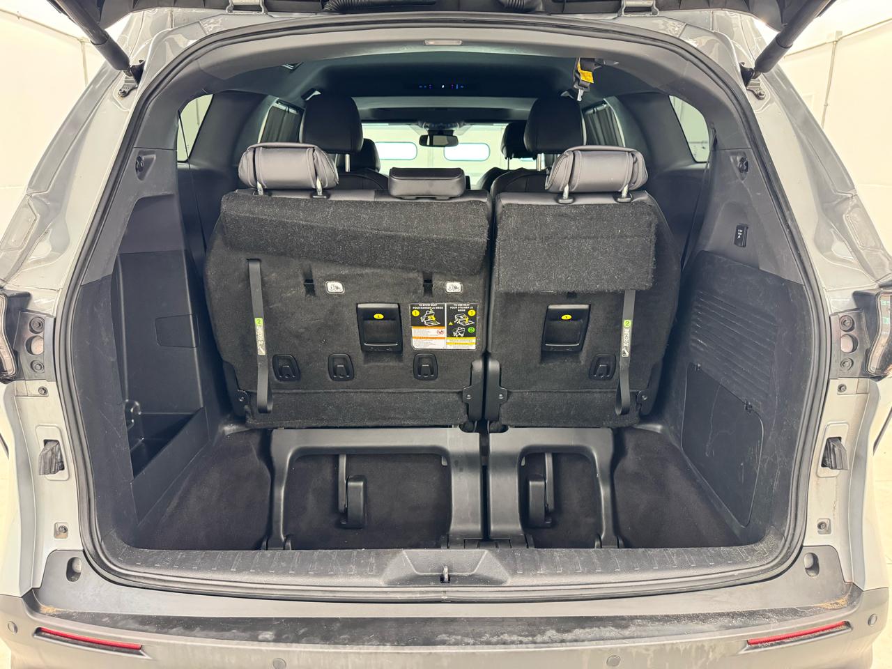 Toyota Sienna XSE 25th Anniversary AWD 7-Passenger (Natl) 2023