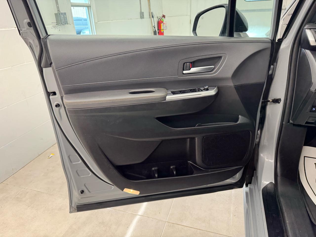Toyota Sienna XSE 25th Anniversary AWD 7-Passenger (Natl) 2023