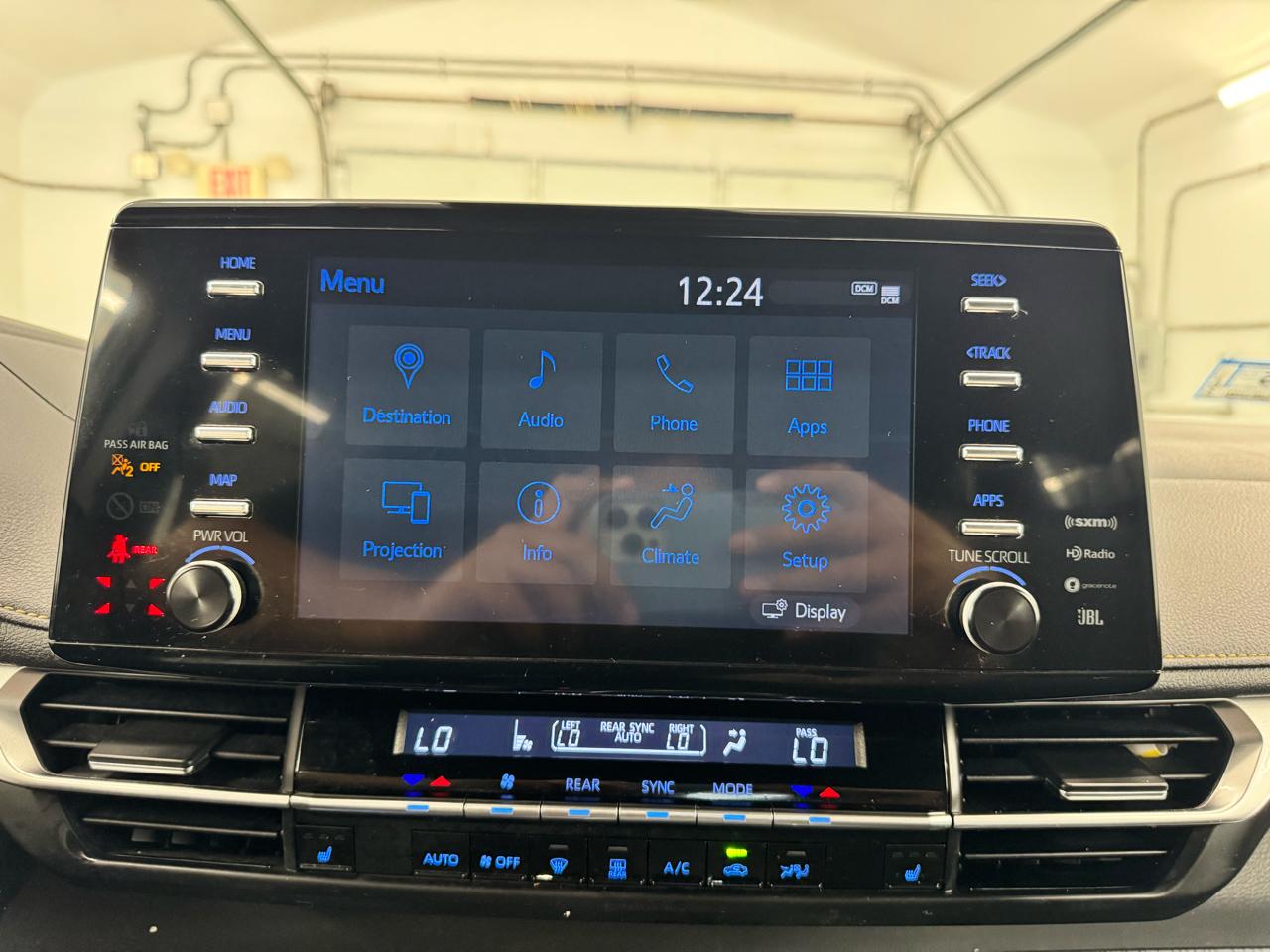 Toyota Sienna XSE 25th Anniversary AWD 7-Passenger (Natl) 2023