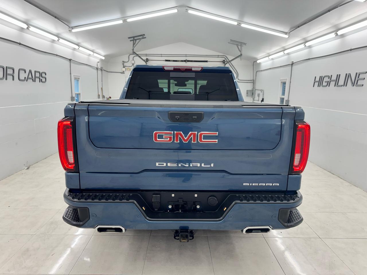 GMC Sierra 1500 4WD Crew Cab 147" Denali 2025
