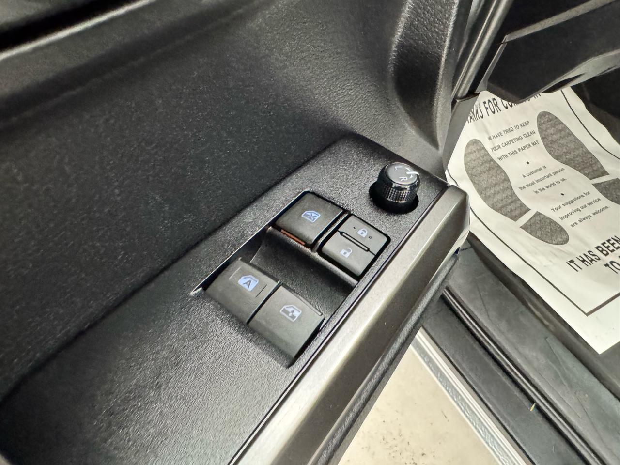 Toyota Tacoma 4WD TRD Off Road Access Cab 6' Bed V6 AT (Natl) 2022
