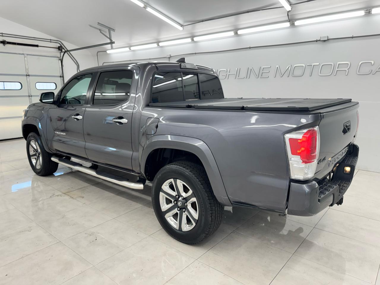 Toyota Tacoma 4WD Double Cab V6 AT Limited (Natl) 2016