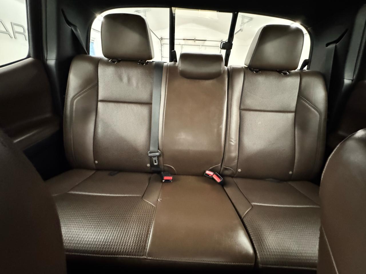 Toyota Tacoma 4WD Double Cab V6 AT Limited (Natl) 2016
