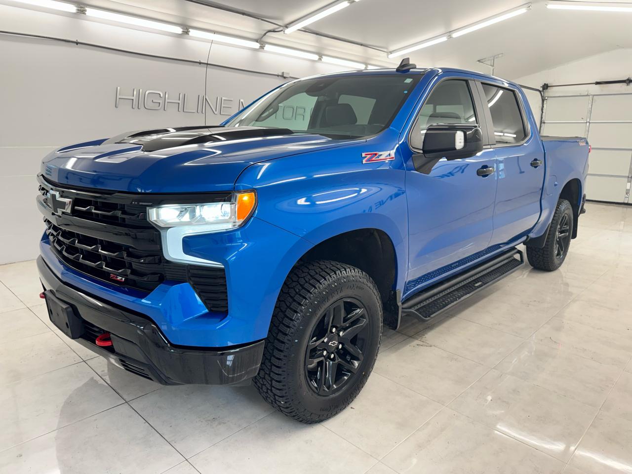 2022 Chevrolet Silverado 1500 4WD Crew Cab 147" LT Trail Boss