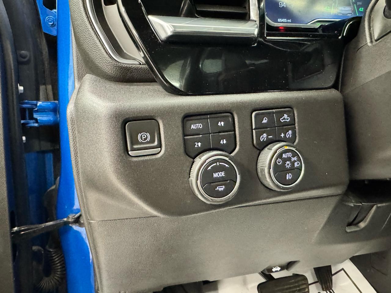 Chevrolet Silverado 1500 4WD Crew Cab 147" LT Trail Boss 2022