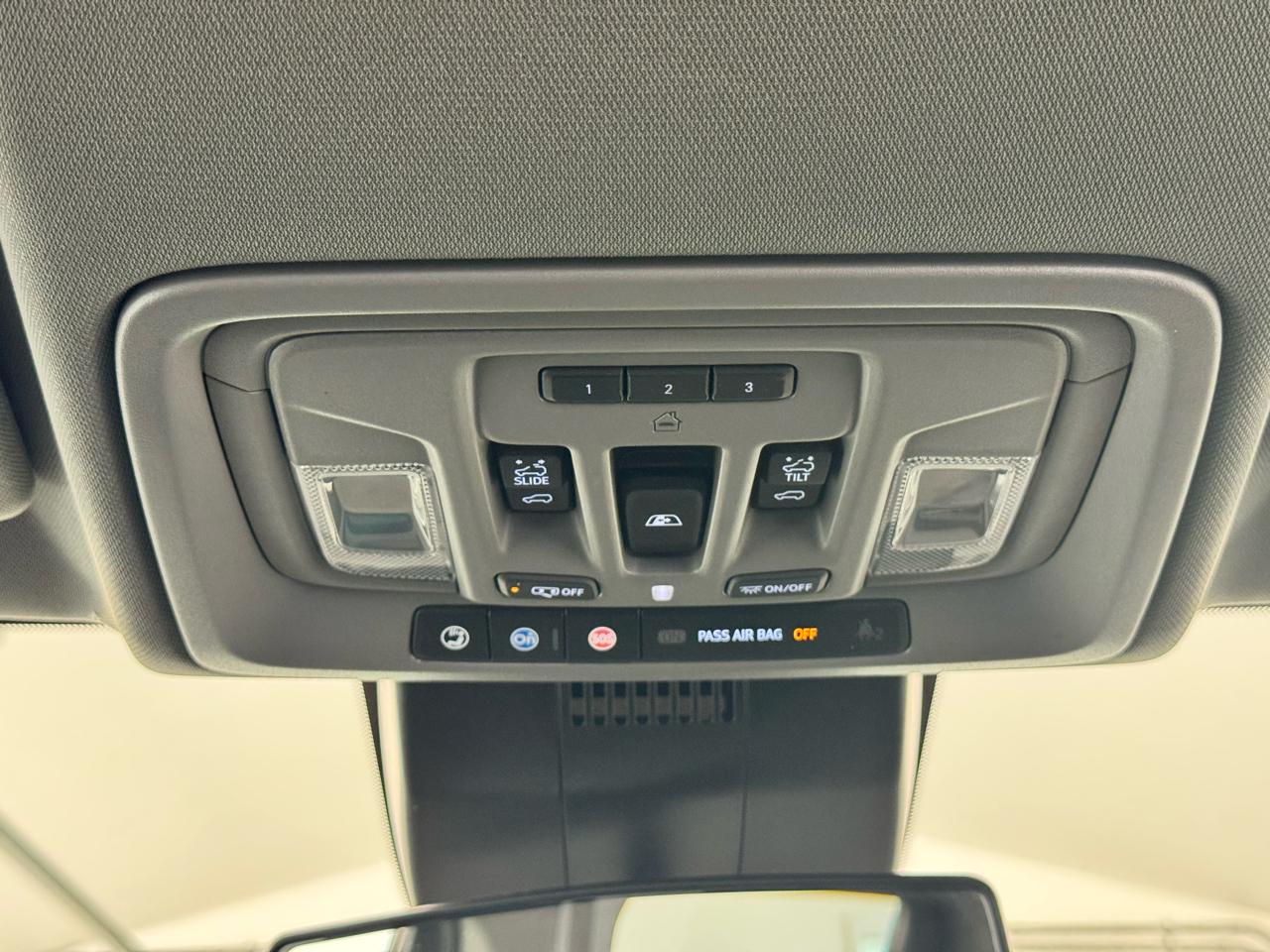 Chevrolet Silverado 1500 4WD Crew Cab 147" LT Trail Boss 2022
